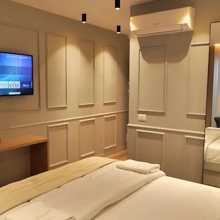 Dream Place Hotel *